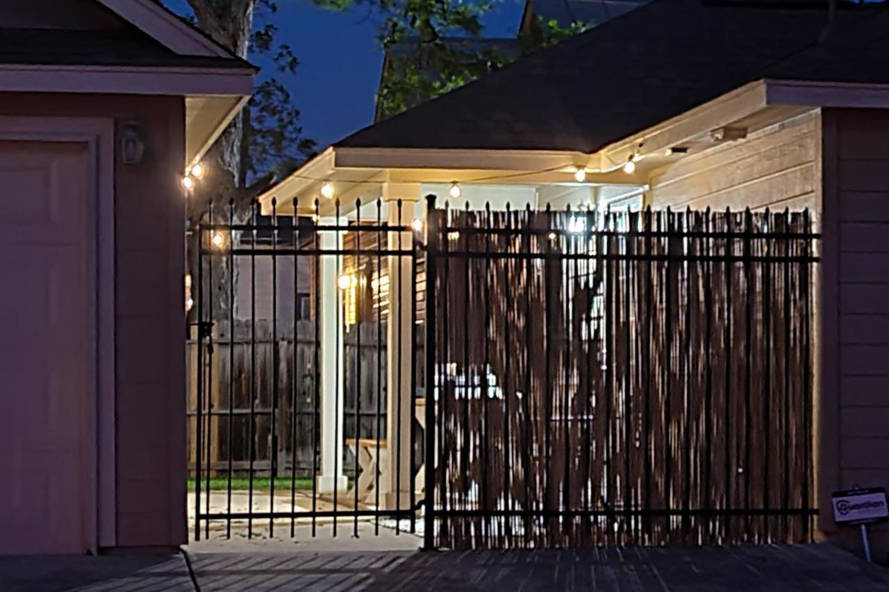 Urban Villita Villa Сан Антонио Екстериор снимка